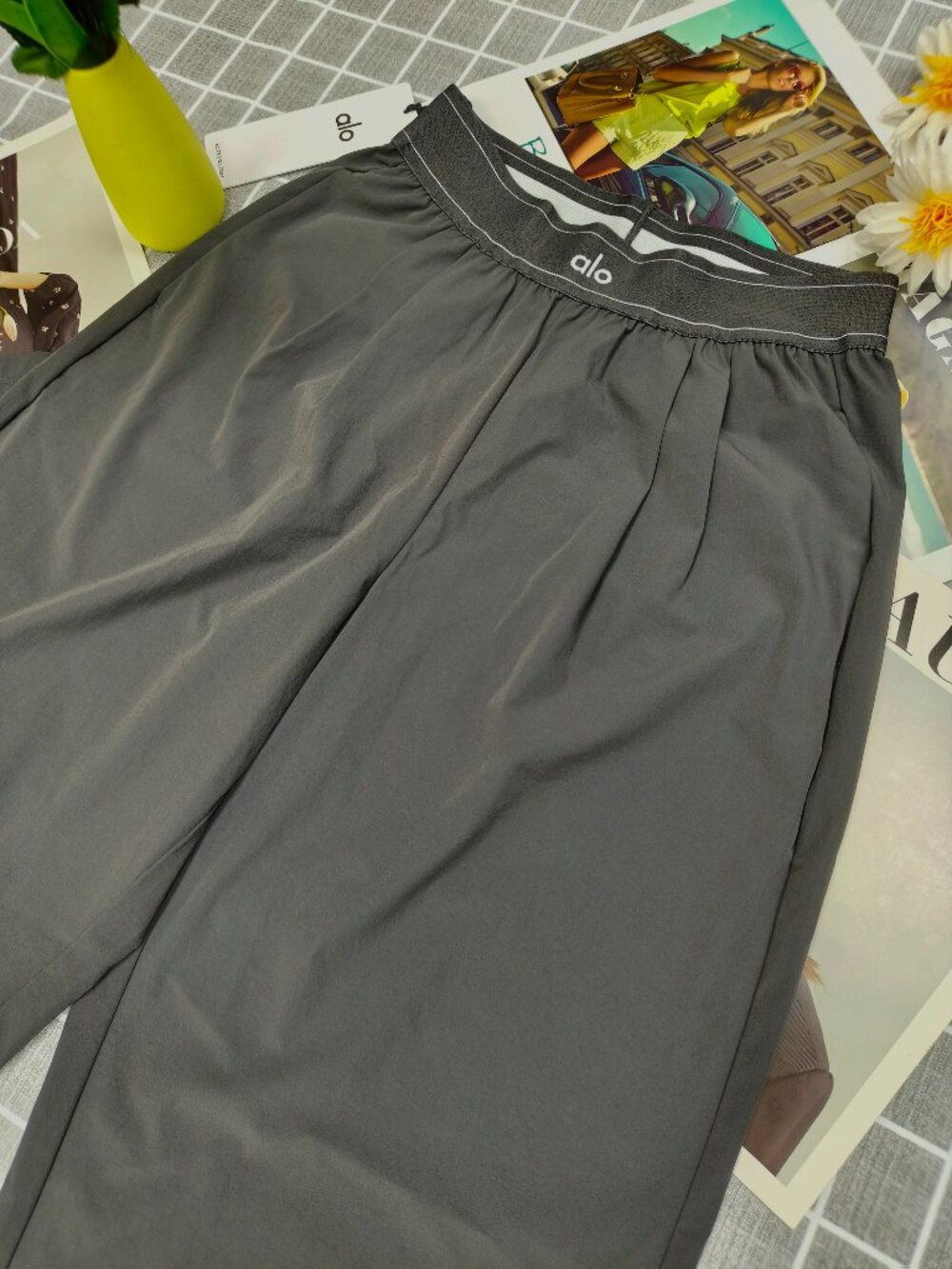 Brand New Alo Yoga💯Authentic Trouser Deep Gray (Regular XXS-XS)🥰 - Picture 4 of 7